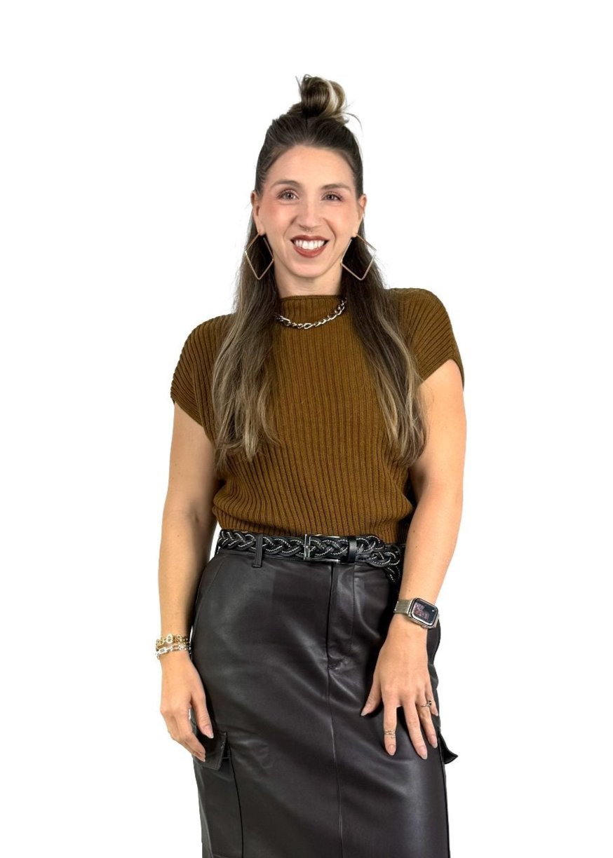 Gyal Bashy women's ribbed short-sleeve sweater in golden brown