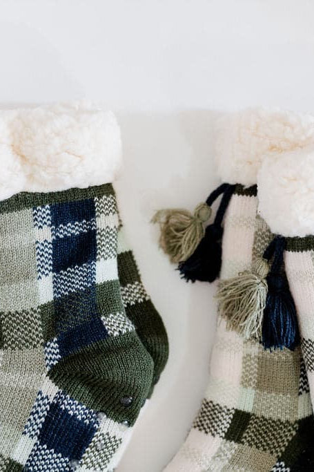 Youth Knit Slipper Socks With Sherpa Lining GyalBashy