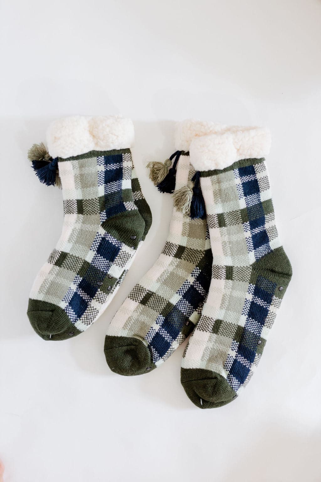 Youth Knit Slipper Socks With Sherpa Lining GyalBashy