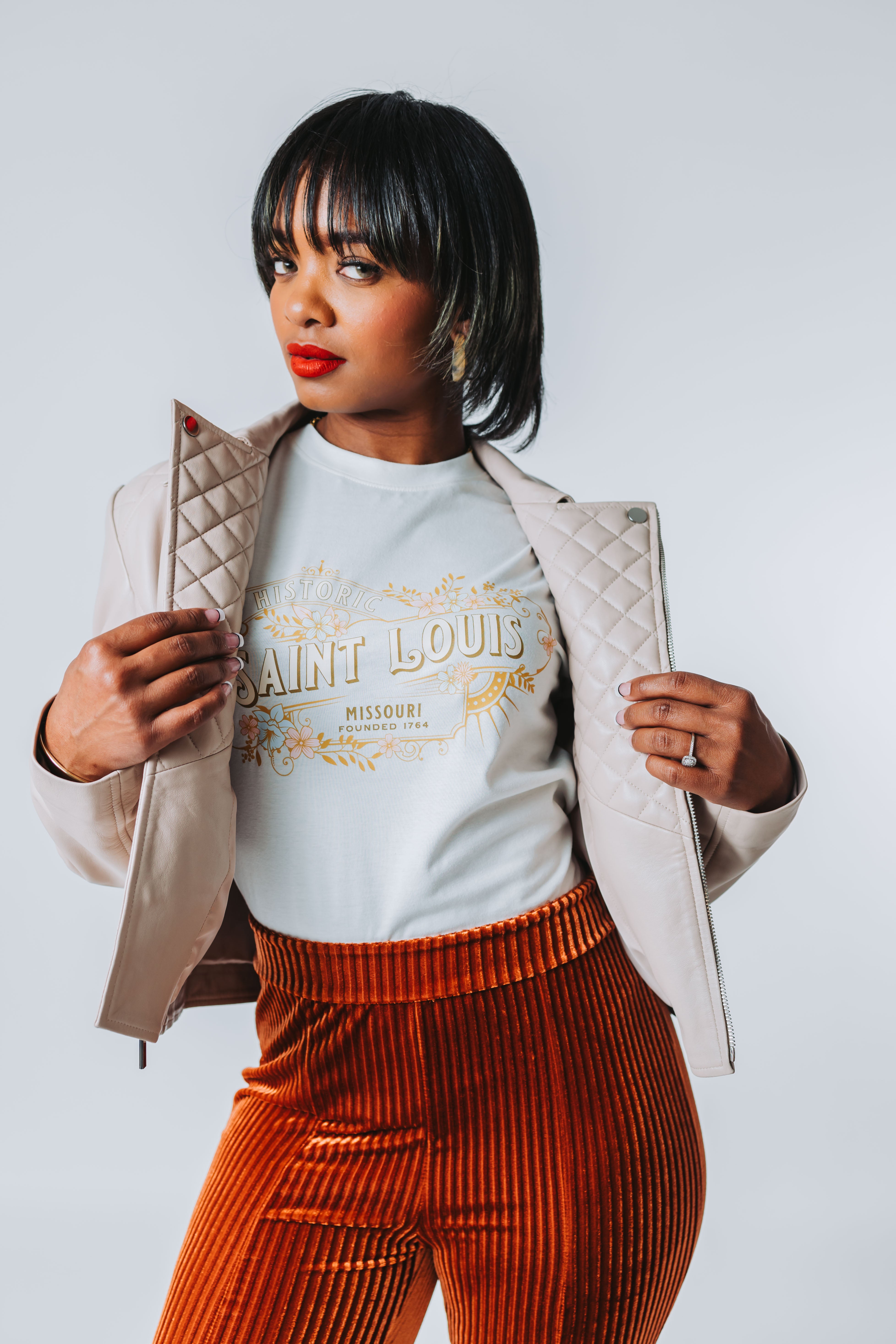 vintage dress shops in st louis mo Vintage Charm Saint Louis Tee L / Indigo- (IND)